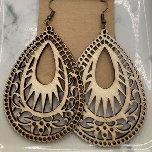 Wood Carved Dangle Earrings.